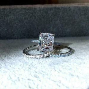 2.50Ct Radiant-Cut VVS1 Moissanite Trio Set Engagement Ring Solid 14k White Gold